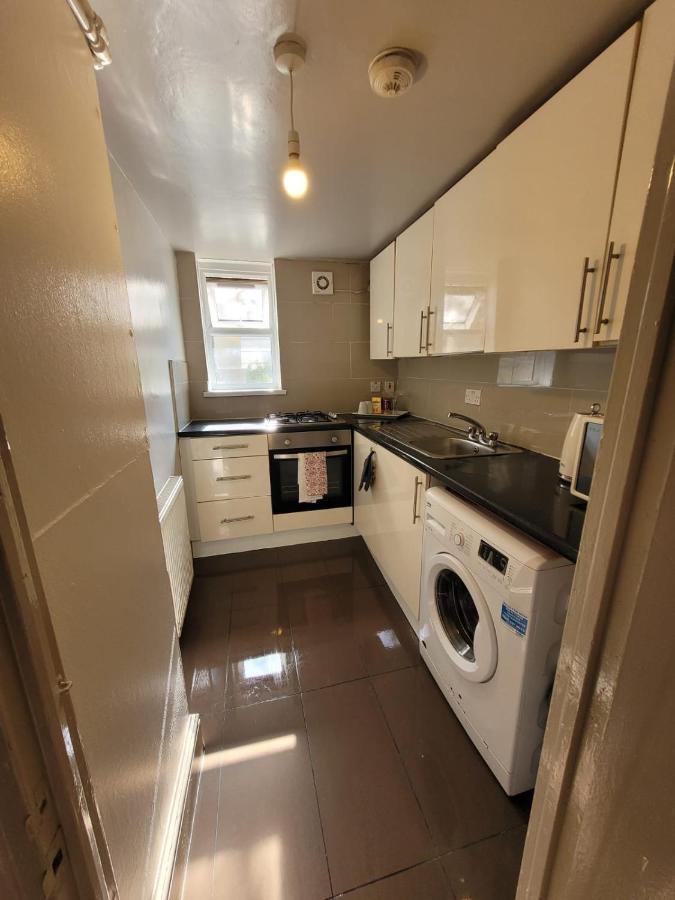 43 Kimberly Road Apartment London Luaran gambar